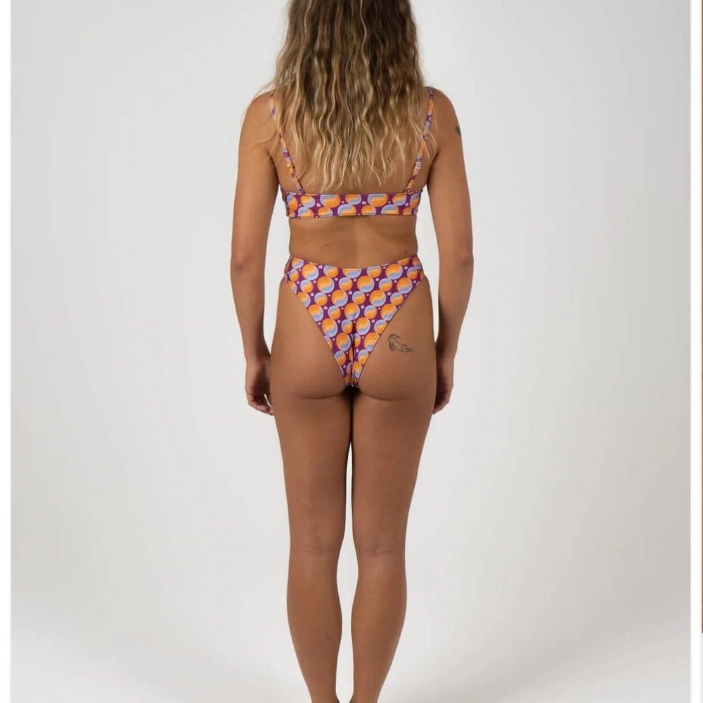 Inner Relm Bikini Set - Picture 2 of 6
